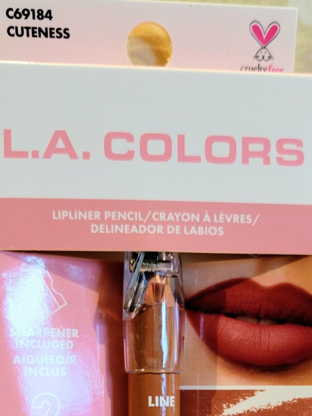 NWT💋 L.A. COLORS Dual Lipliner w/built in pencil sharpener – Colors: All 5 💋 - Picture 3 of 6